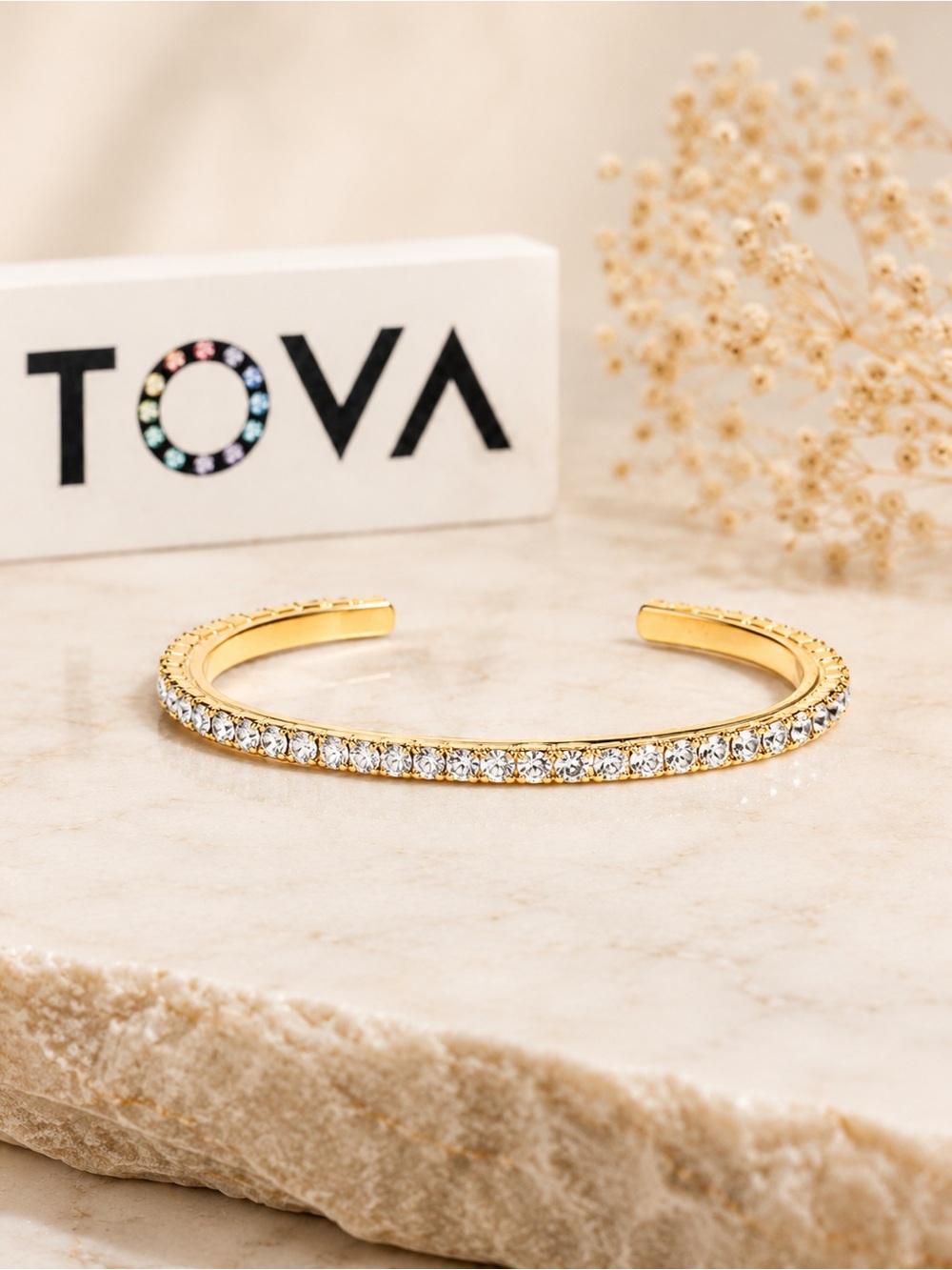 TOVA RAE Stackable Gold Crystal Pavé Cuff 
Clear stones